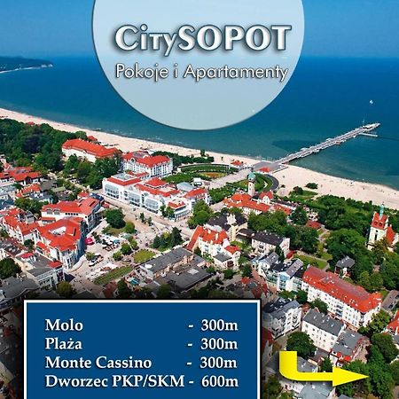 Citysopot-Centrum-Dabrowskiego Buitenkant foto